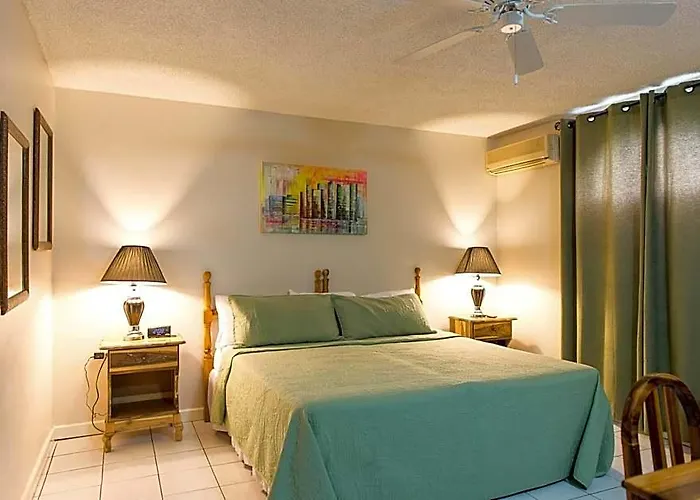 Sandcastles Hotel 3*