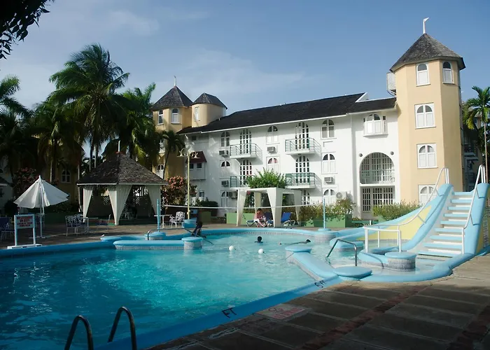 Sandcastles Hotel