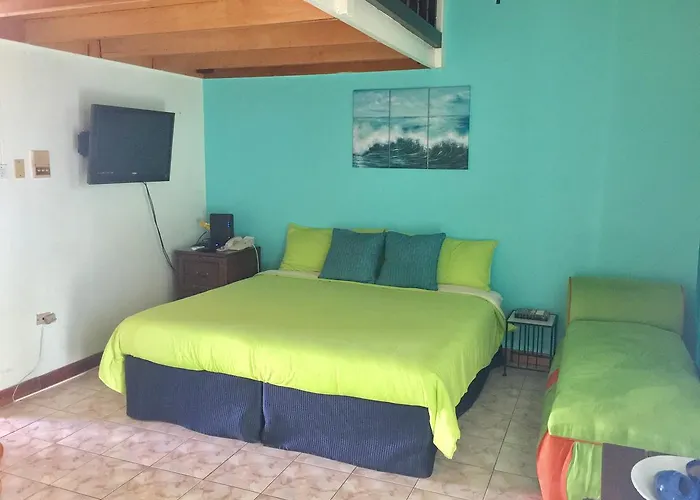 Sandcastles Hotel