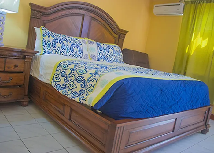 Hotel Sandcastles Ocho Rios